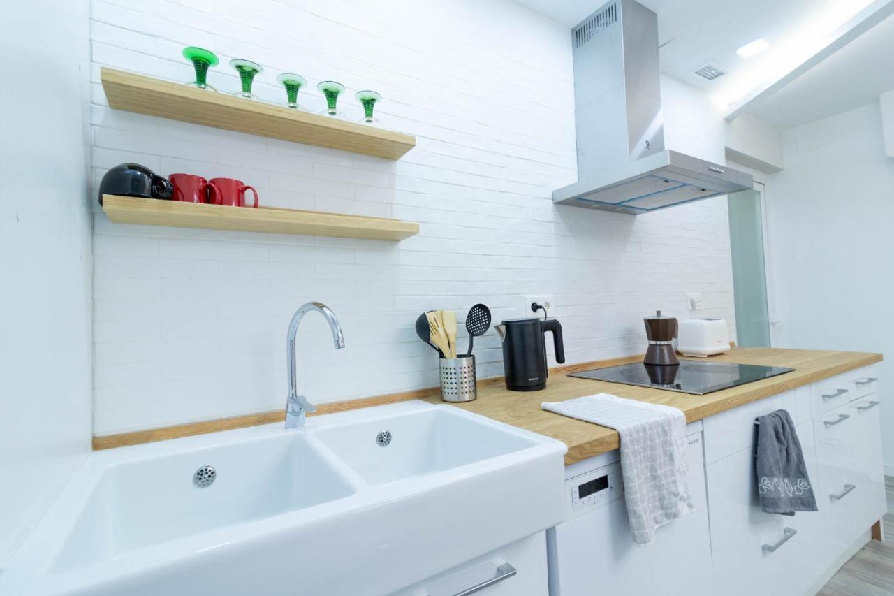 Piso En El Centro De Zaragoza, Parking Gratis, Check-In 24H Apartment Luaran gambar