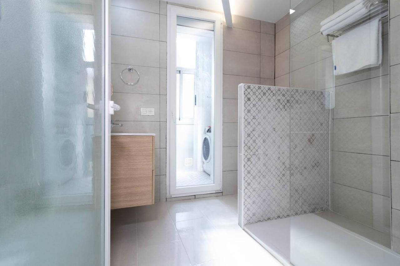 Piso En El Centro De Zaragoza, Parking Gratis, Check-In 24H Apartment Luaran gambar